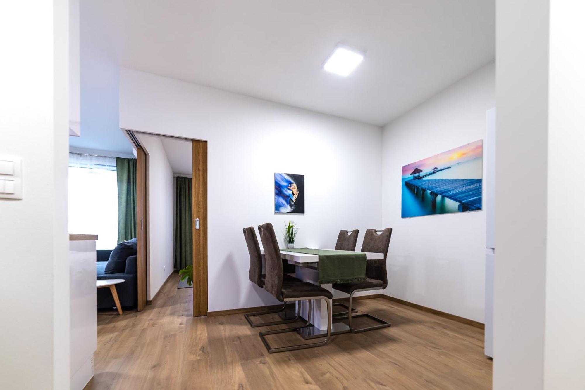 ברטיסלאבה Mickiewiczova Apartment Free Parking By Veronika & Jano מראה חיצוני תמונה
