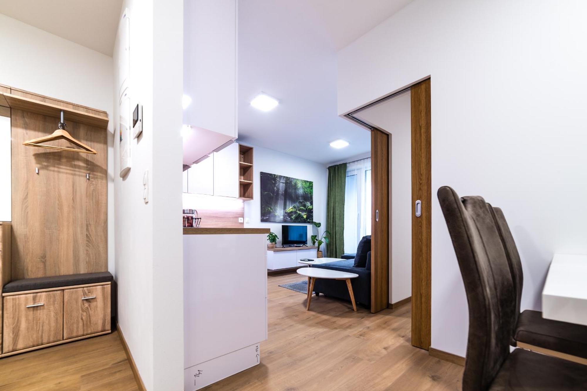 ברטיסלאבה Mickiewiczova Apartment Free Parking By Veronika & Jano מראה חיצוני תמונה